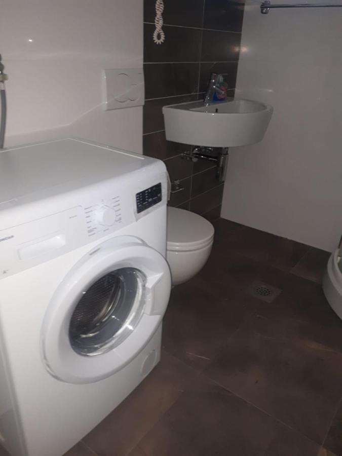 Studio Apartman Labrador 沃迪切 外观 照片